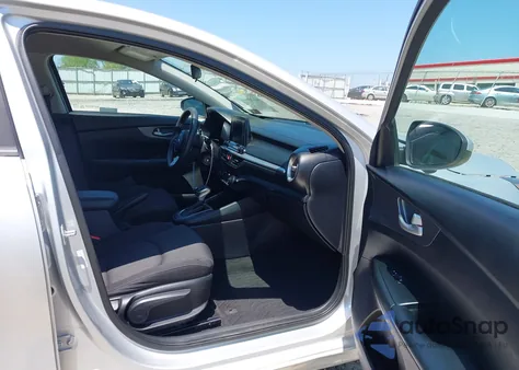 2019 Kia Forte Lxs from USA, damaged, VIN 3KPF24AD8KE024487